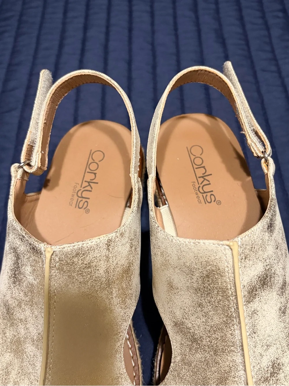 Corkys Gold Metallic “Ready or Not” woman’s size 8.
